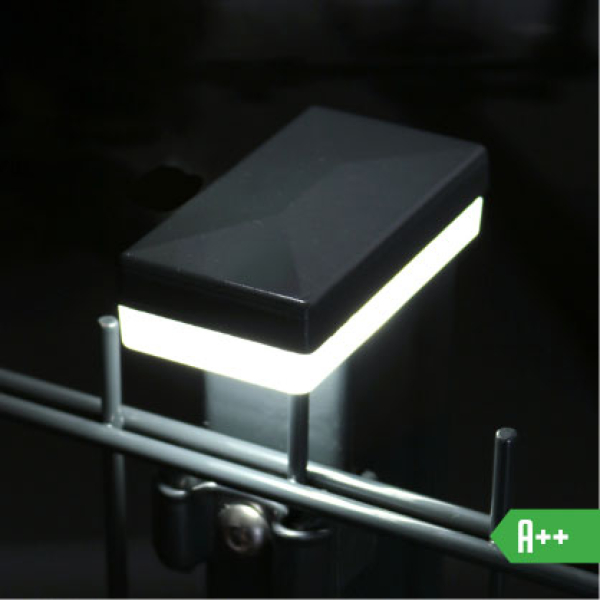 Pfostenleuchte LED für Zaunpfosten 60 x 40 mit Überstand Pfosten leuchtend
